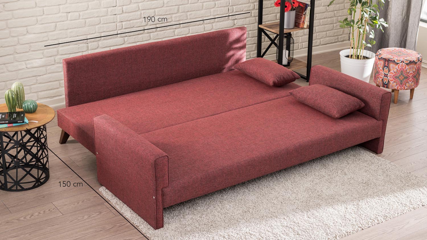 Bella Sofa Bed - Claret Red in Karmesinrot präsentiert im Onlineshop von KAQTU Design AG. Bettsofa ist von Atelier Del Sofa