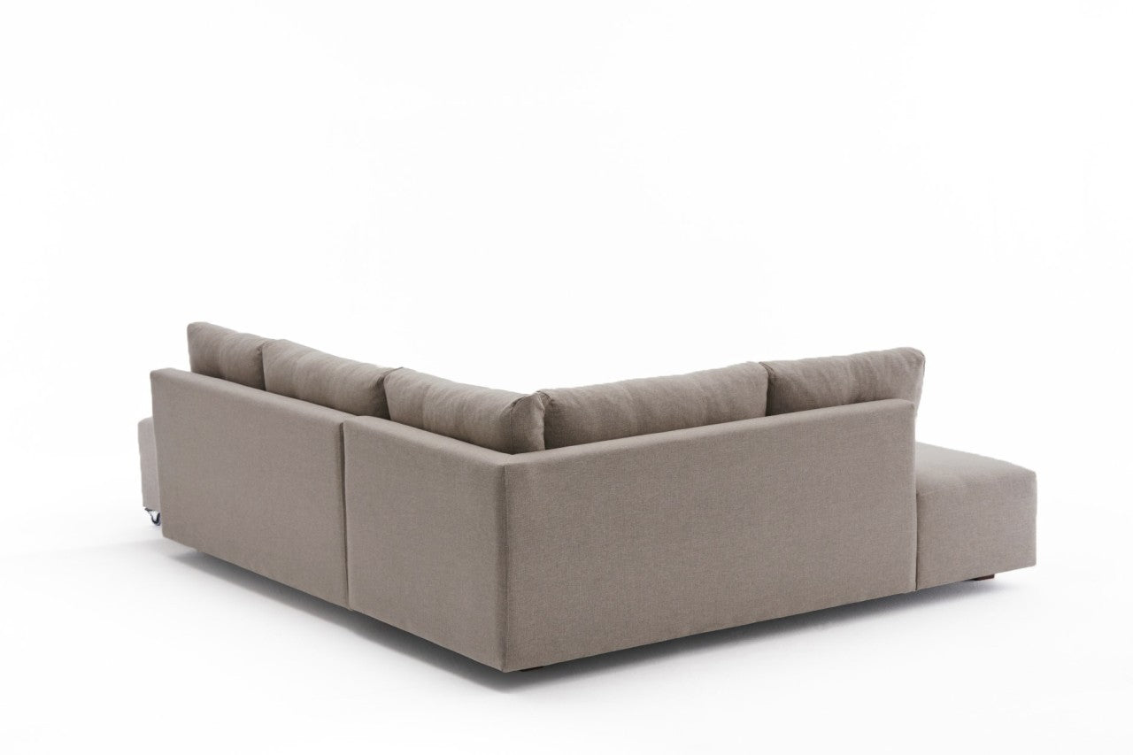 Manama Corner Sofa Bed Left - Cream in Sahne präsentiert im Onlineshop von KAQTU Design AG. Bettsofa ist von Atelier Del Sofa