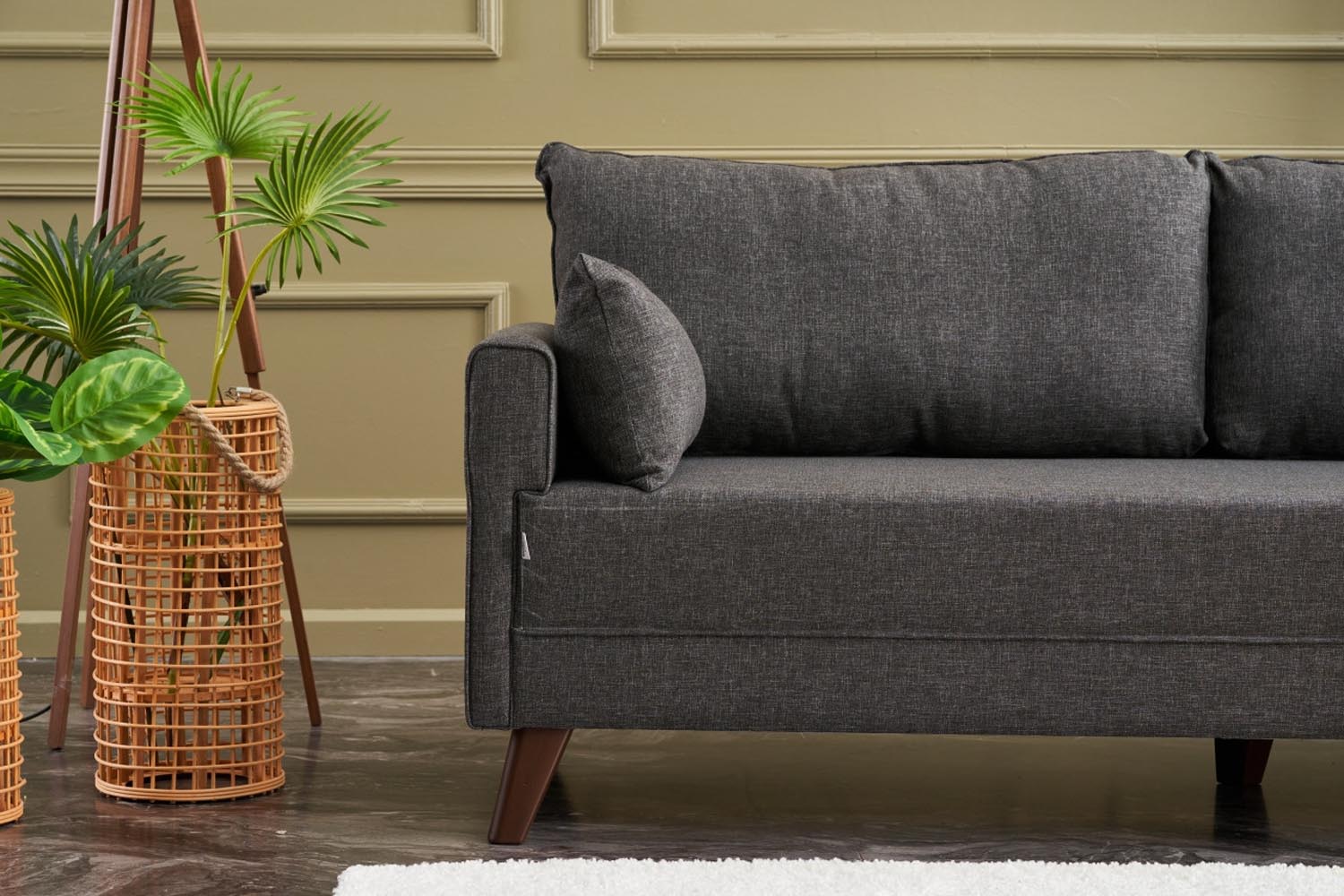 Bella Sofa For 2 Pr - Anthracite in Anthrazit präsentiert im Onlineshop von KAQTU Design AG. 2er Sofa ist von Atelier Del Sofa