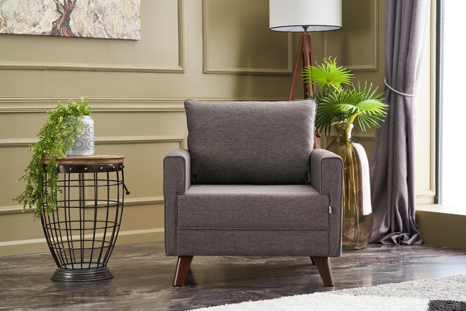 Bella Armchair - Brown in Braun präsentiert im Onlineshop von KAQTU Design AG. Modulares Sofa ist von Atelier Del Sofa
