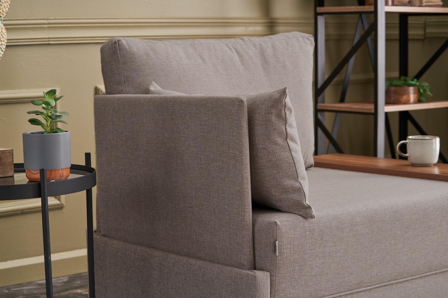 Fly Left - Beige v2 in Beige präsentiert im Onlineshop von KAQTU Design AG. Modulares Sofa ist von Atelier Del Sofa