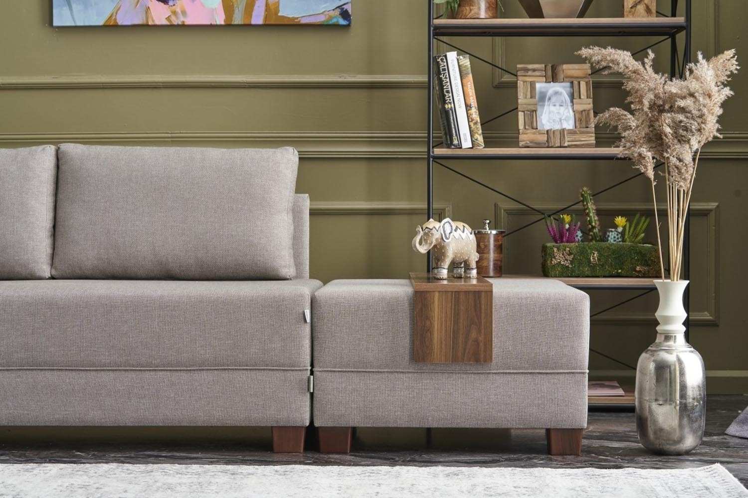 Fly Right - Cream in Sahne präsentiert im Onlineshop von KAQTU Design AG. Bettsofa ist von Atelier Del Sofa