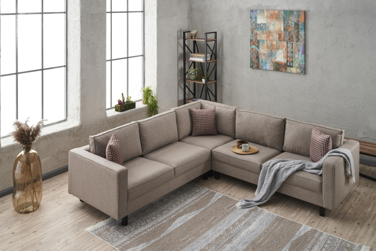 Kale Linen - Cream in Sahne präsentiert im Onlineshop von KAQTU Design AG. Ecksofa ist von Atelier Del Sofa