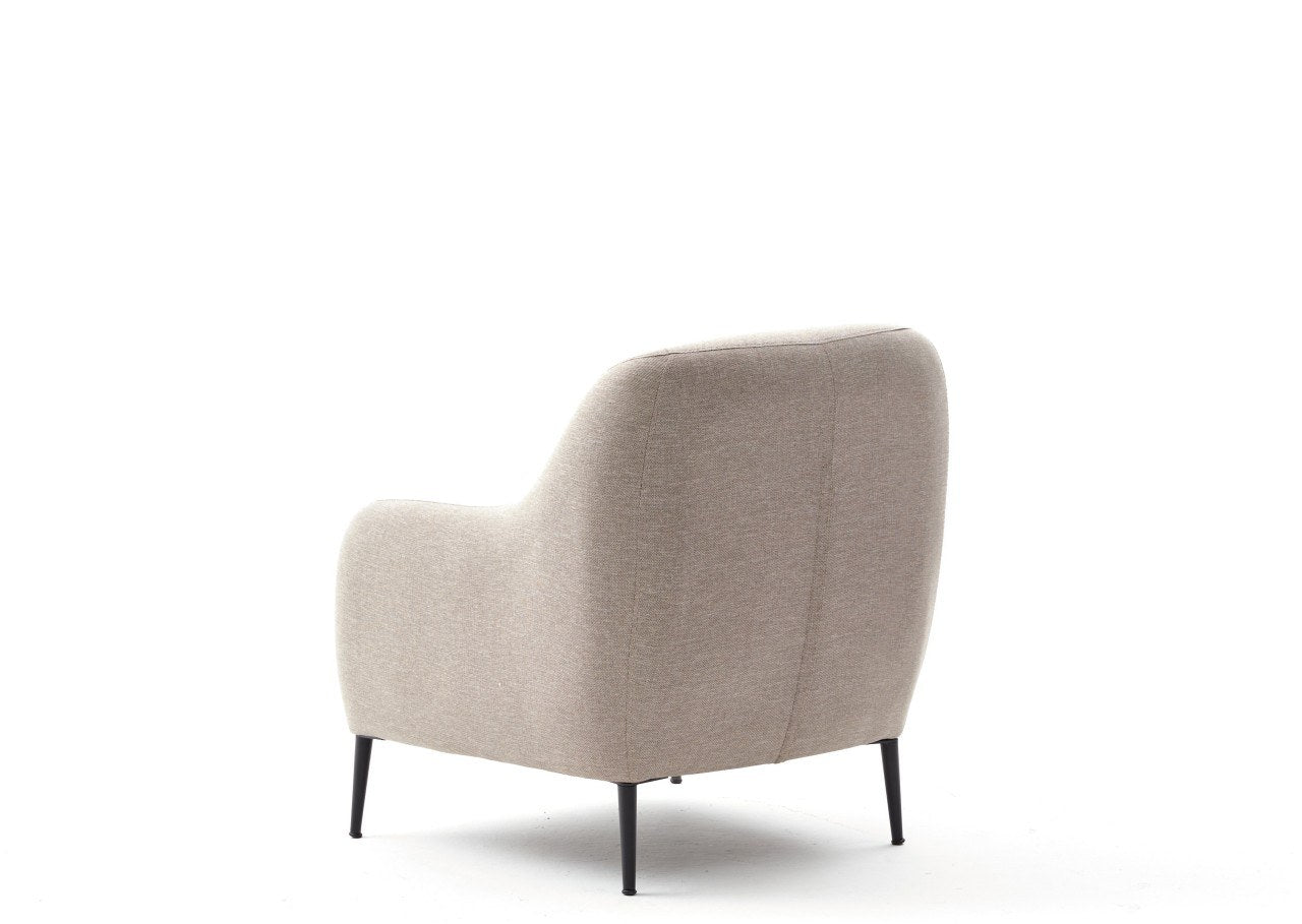Venus 1-Seat - Cream in Sahne präsentiert im Onlineshop von KAQTU Design AG. Modulares Sofa ist von Atelier Del Sofa