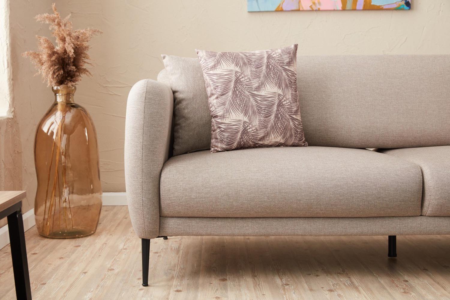 Venus 3-Seat - Cream in Sahne präsentiert im Onlineshop von KAQTU Design AG. Bettsofa ist von Atelier Del Sofa