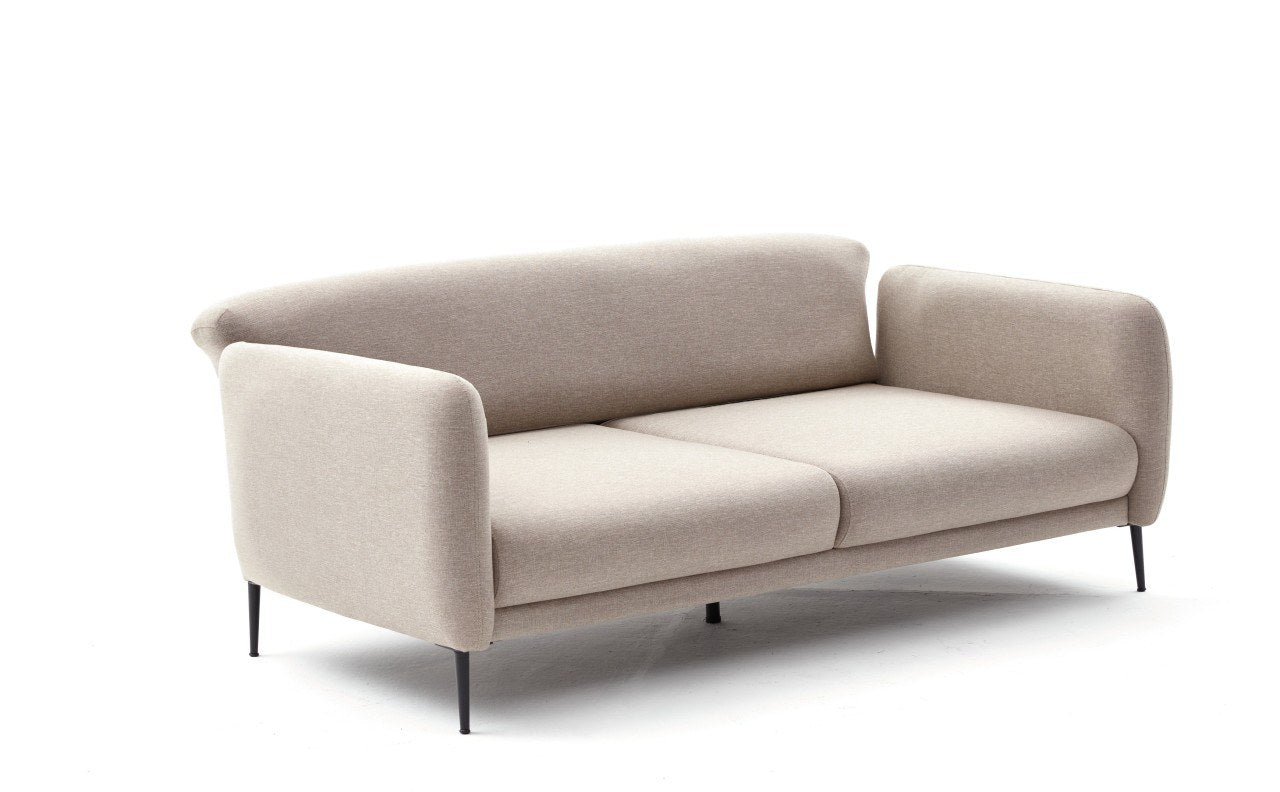 Venus 3-Seat - Cream in Sahne präsentiert im Onlineshop von KAQTU Design AG. Bettsofa ist von Atelier Del Sofa