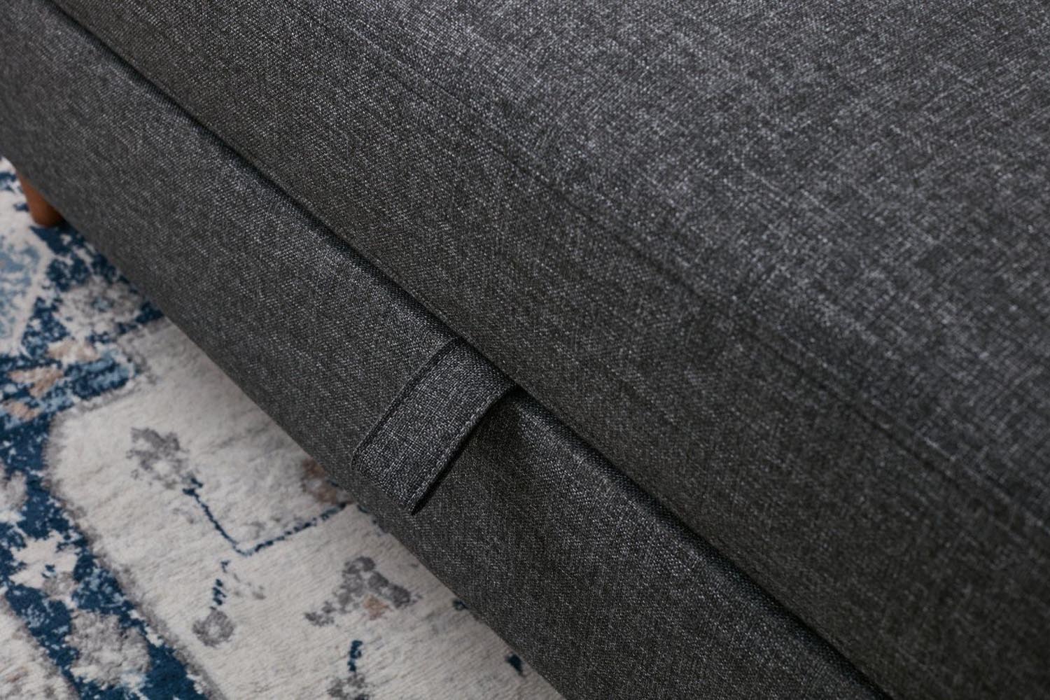 Eva - Anthracite in Anthrazit präsentiert im Onlineshop von KAQTU Design AG. Bettsofa ist von Atelier Del Sofa