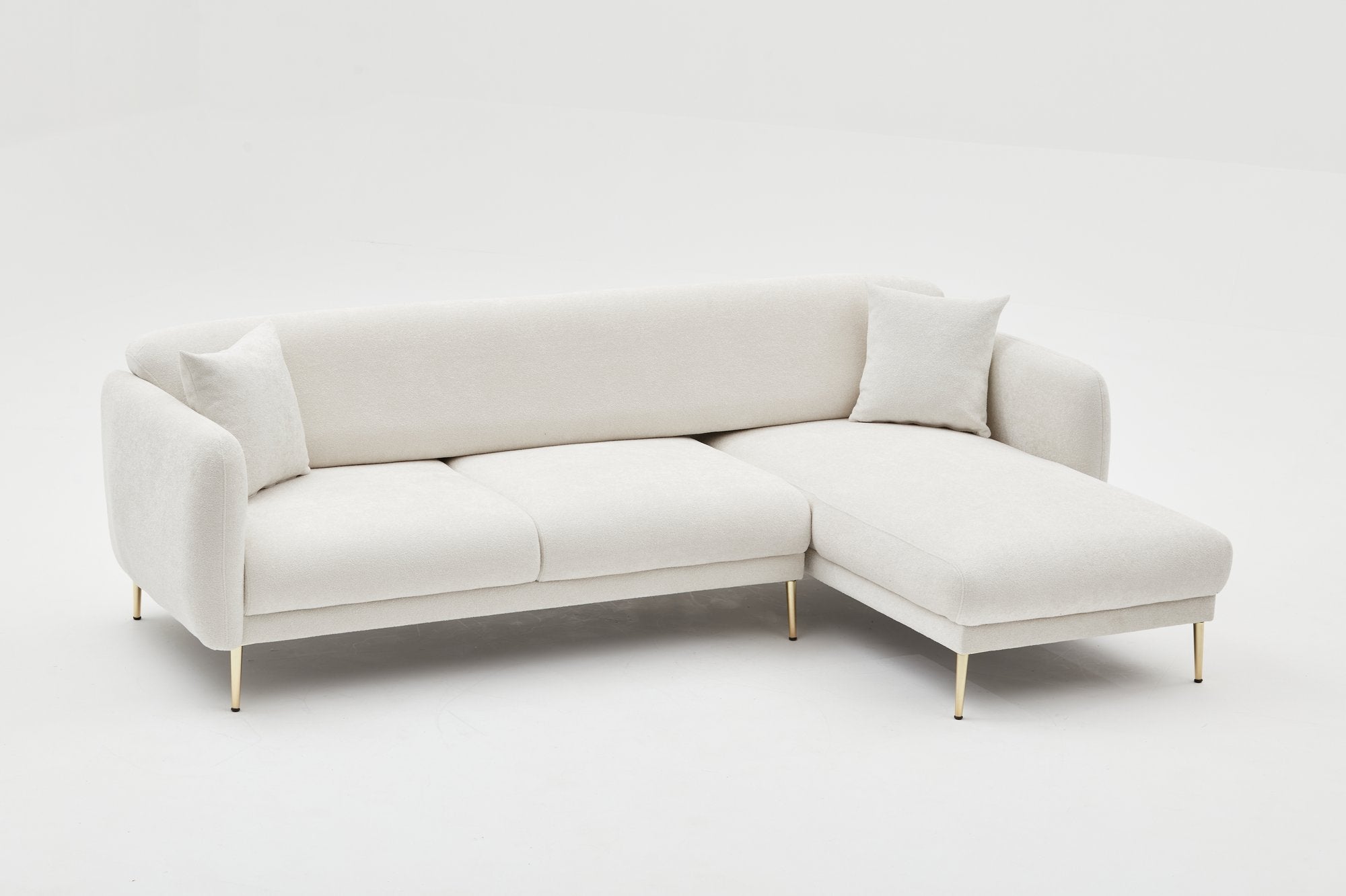 Simena Right - Cream in Creme
 Gold präsentiert im Onlineshop von KAQTU Design AG. Bettsofa ist von Atelier Del Sofa