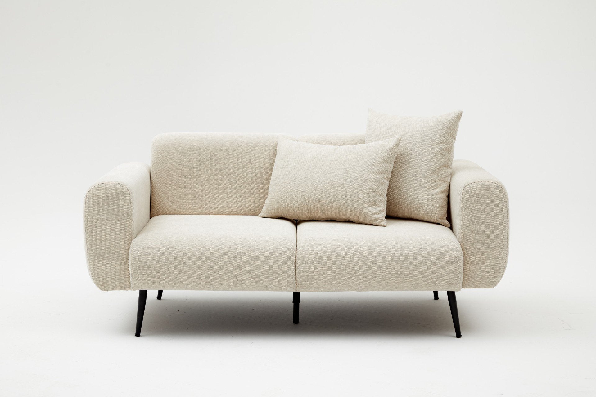 Side - Cream in Sahne präsentiert im Onlineshop von KAQTU Design AG. 2er Sofa ist von Atelier Del Sofa