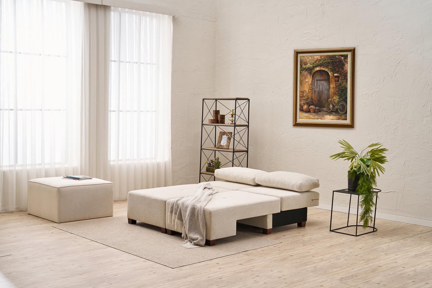 Perenna Chenille - Cream in Sahne präsentiert im Onlineshop von KAQTU Design AG. Bettsofa ist von Atelier Del Sofa