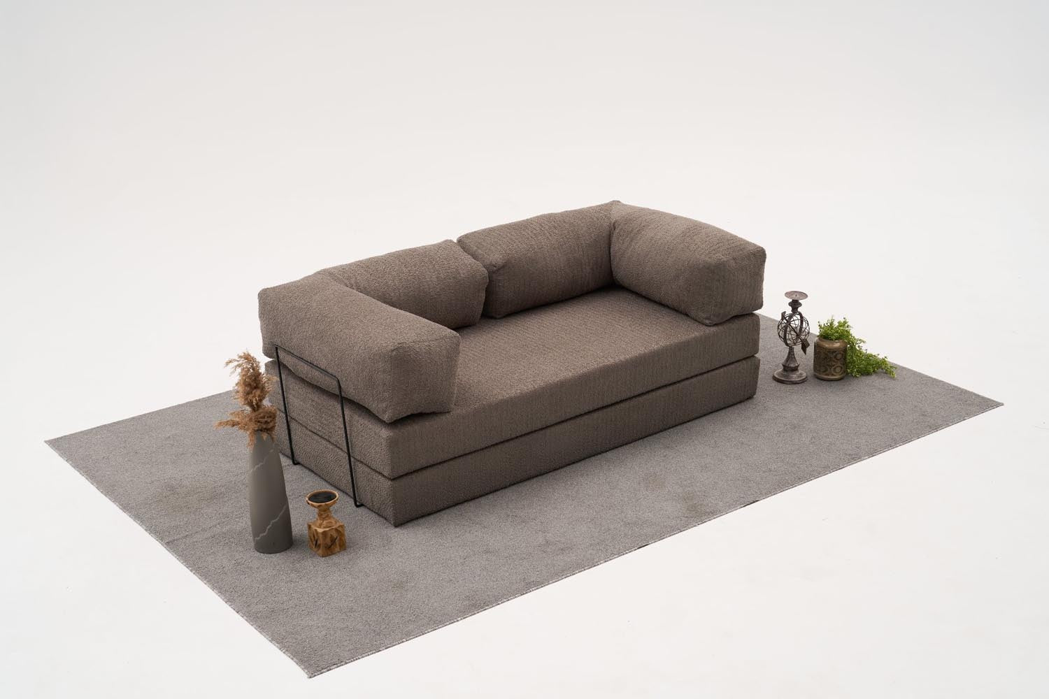 Comfort - Grey v2 in Grau präsentiert im Onlineshop von KAQTU Design AG. 3er Sofa ist von Atelier Del Sofa