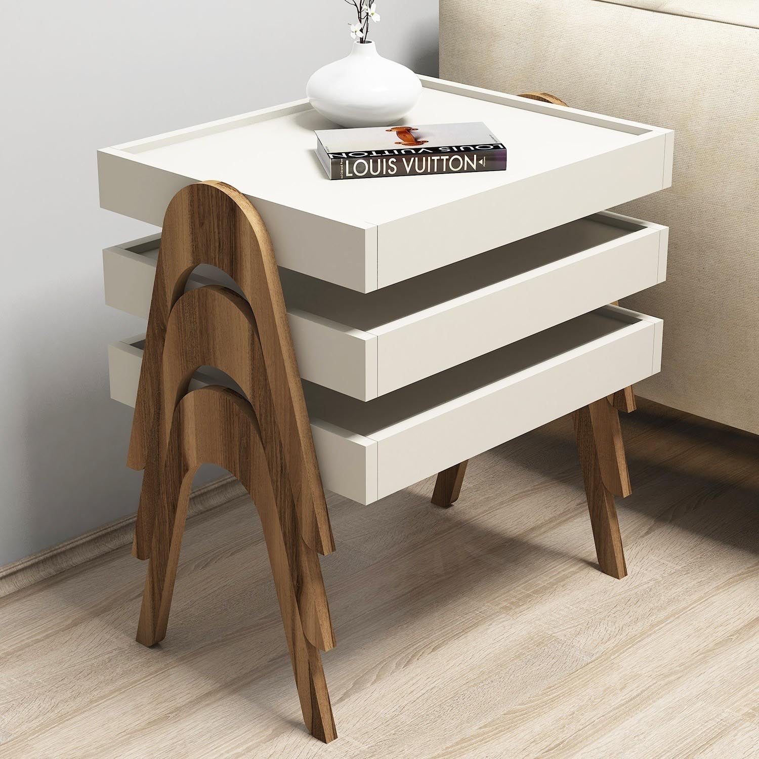 Roma - Walnut, Cream in Walnuss
 Creme präsentiert im Onlineshop von KAQTU Design AG. Beistelltisch ist von Hanah Home