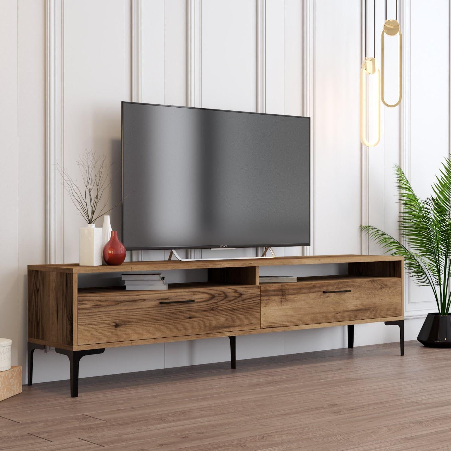 Istanbul 2 - Walnut in Walnuss präsentiert im Onlineshop von KAQTU Design AG. Sideboard ist von Hanah Home