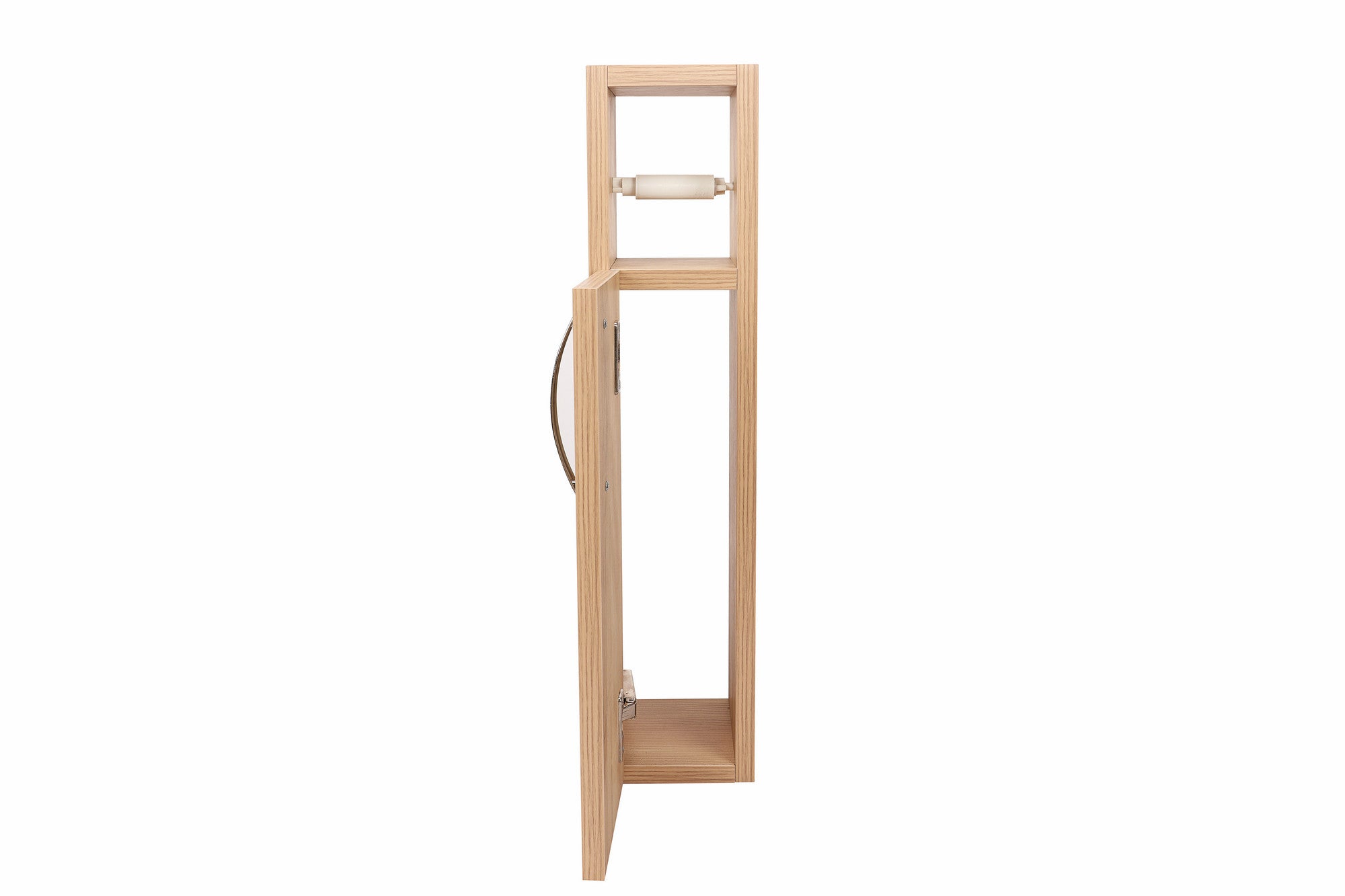 Star - Oak in Eiche präsentiert im Onlineshop von KAQTU Design AG. Kommode ist von Hanah Home