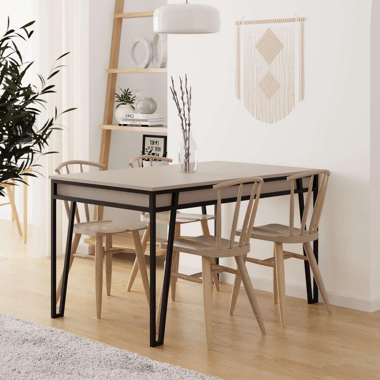 Pal - Light Mocha in Helles Mocha präsentiert im Onlineshop von KAQTU Design AG. Esstisch ist von Hanah Home
