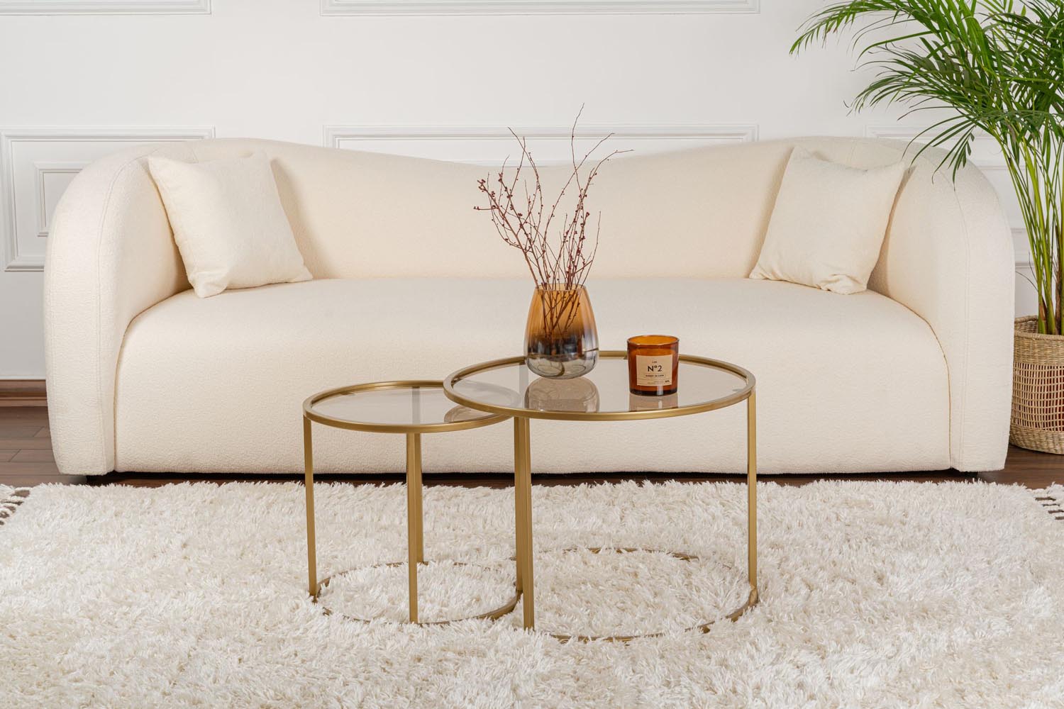 Aurum - 60, 42 - Gold, Bronze in Gold
 Bronze präsentiert im Onlineshop von KAQTU Design AG. Beistelltisch ist von Nordure