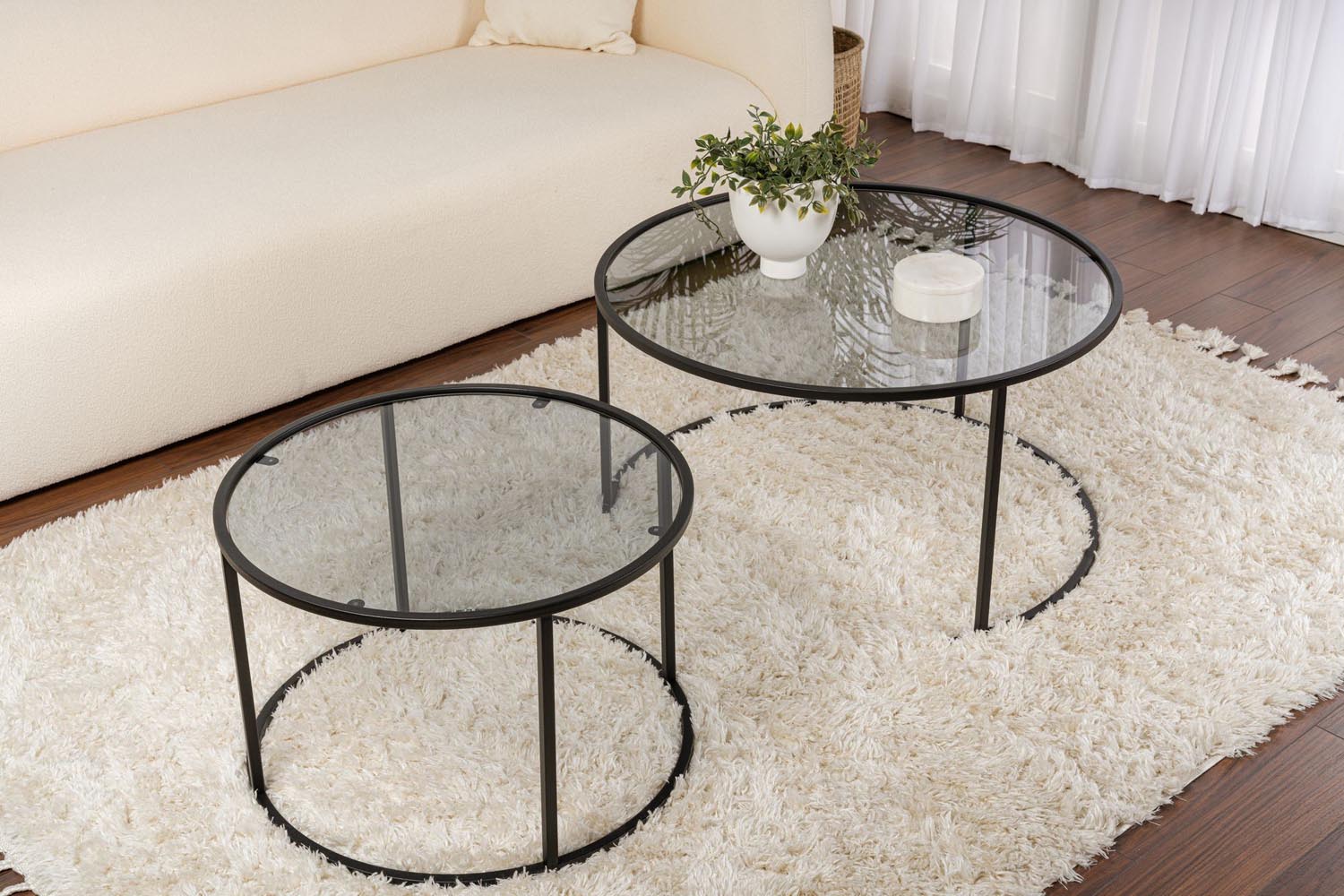 Aurum - 80, 60 - Black, Grey in Schwarz
 Grau präsentiert im Onlineshop von KAQTU Design AG. Beistelltisch ist von Nordure