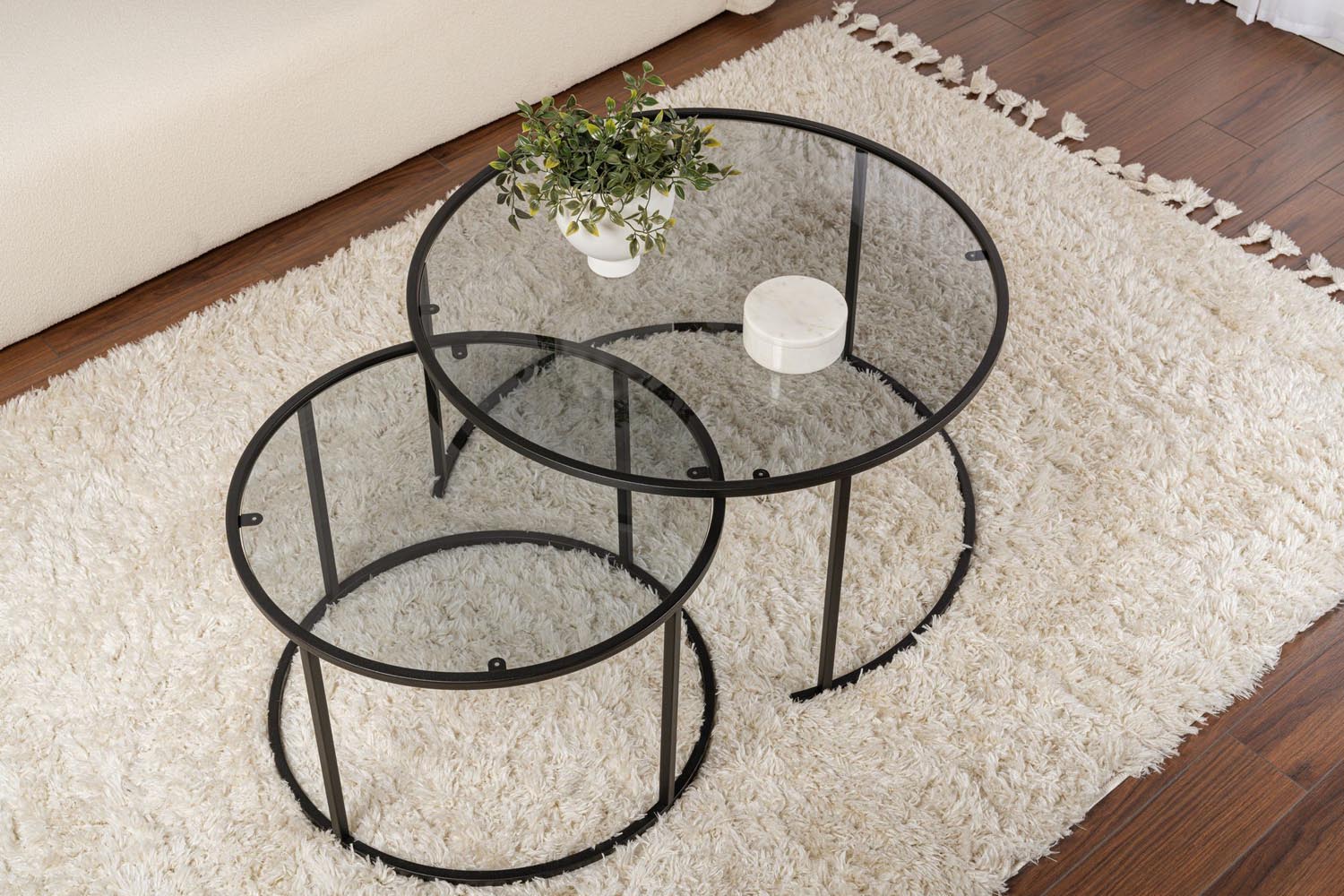 Aurum - 80, 60 - Black, Grey in Schwarz
 Grau präsentiert im Onlineshop von KAQTU Design AG. Beistelltisch ist von Nordure