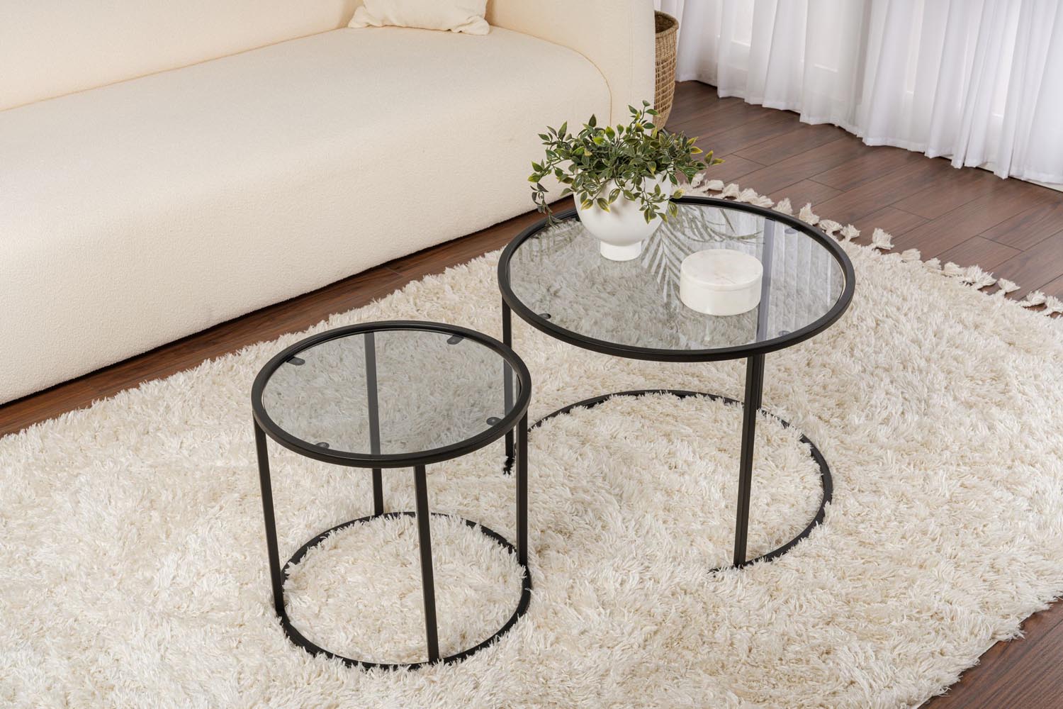 Aurum - 60, 42 - Black, Grey in Schwarz
 Grau präsentiert im Onlineshop von KAQTU Design AG. Beistelltisch ist von Nordure