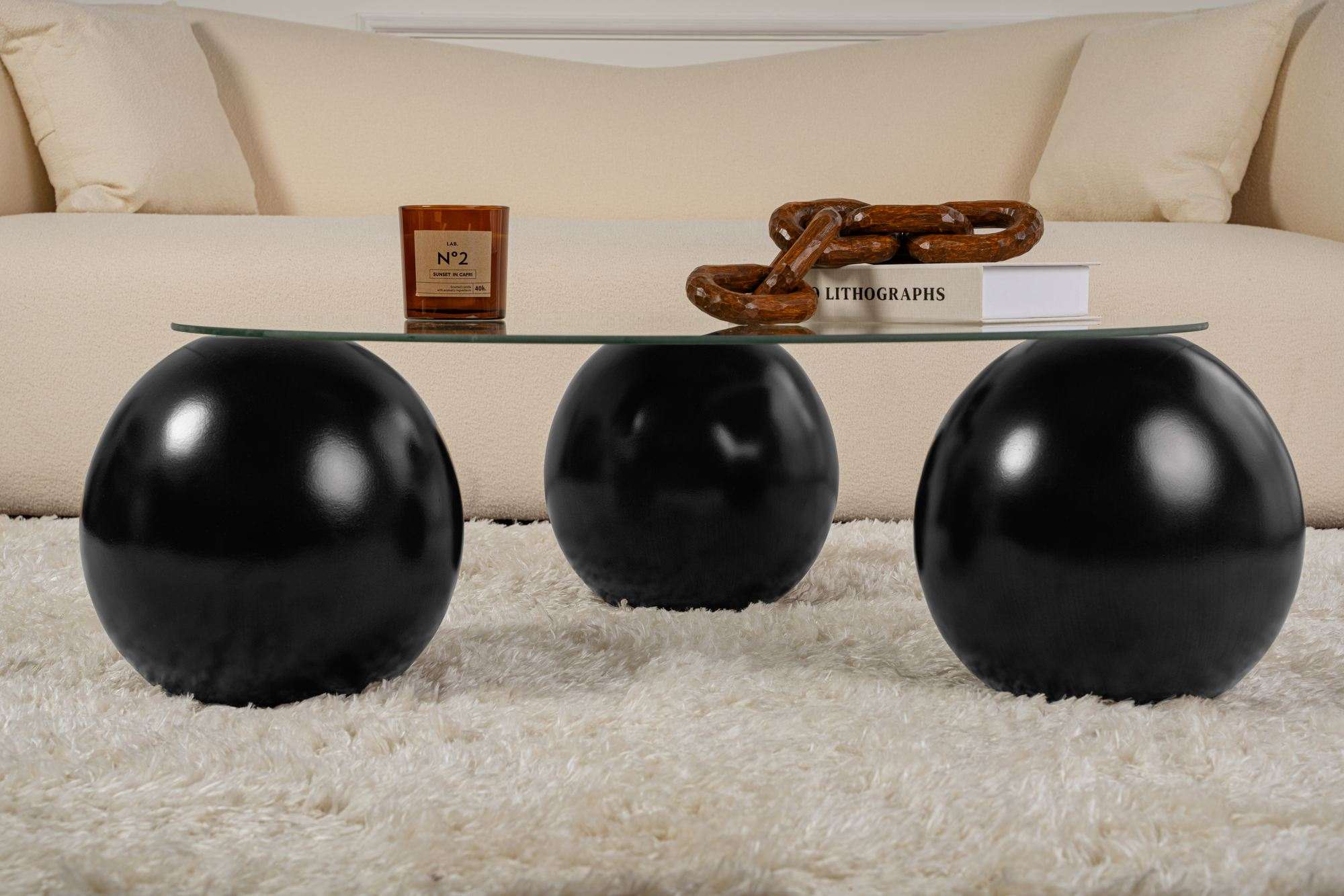 Miro - Black, Transparent in Schwarz Transparent präsentiert im Onlineshop von KAQTU Design AG. Beistelltisch ist von Nordure