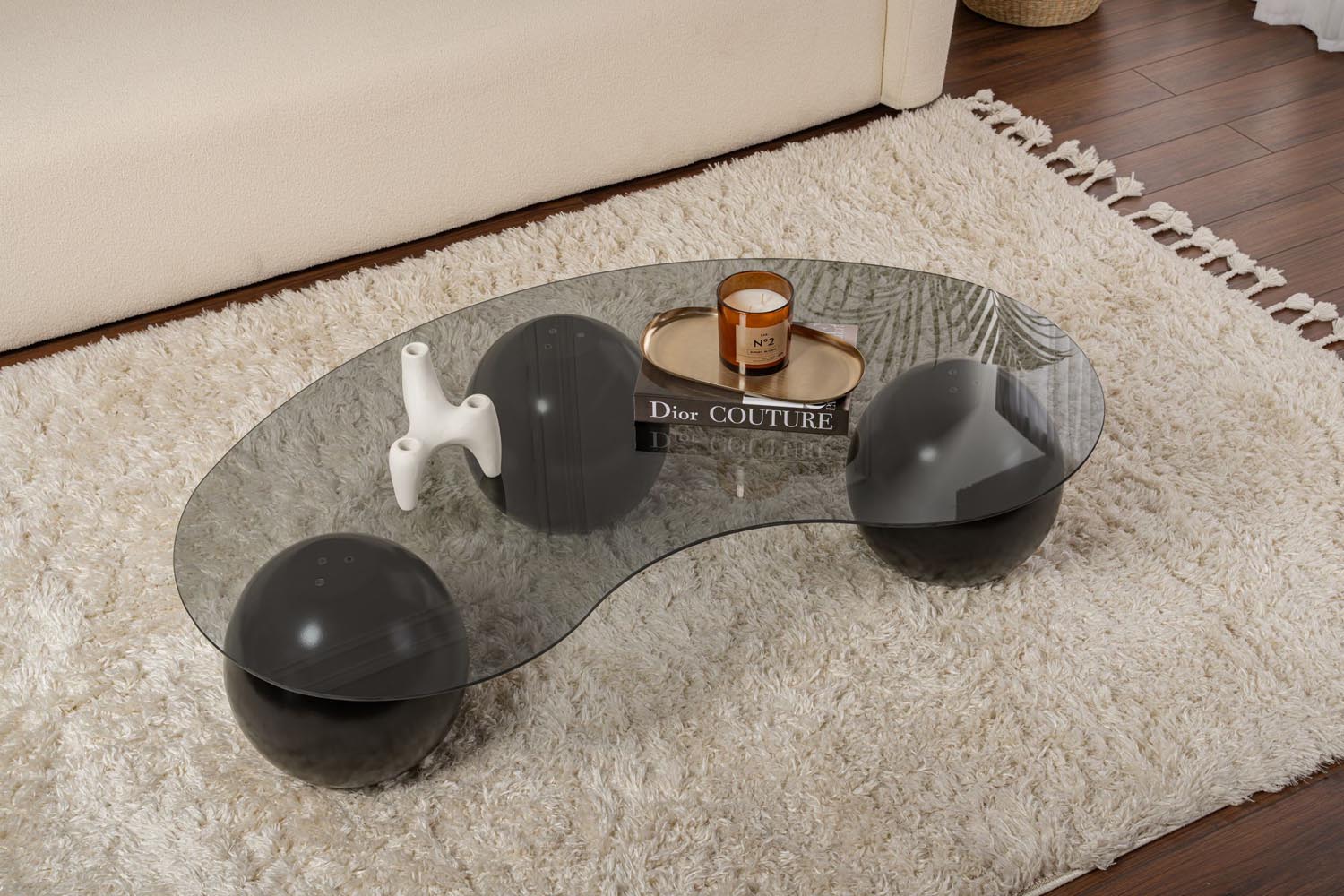 Sphere - Black, Grey in Schwarz
 Grau präsentiert im Onlineshop von KAQTU Design AG. Beistelltisch ist von Nordure