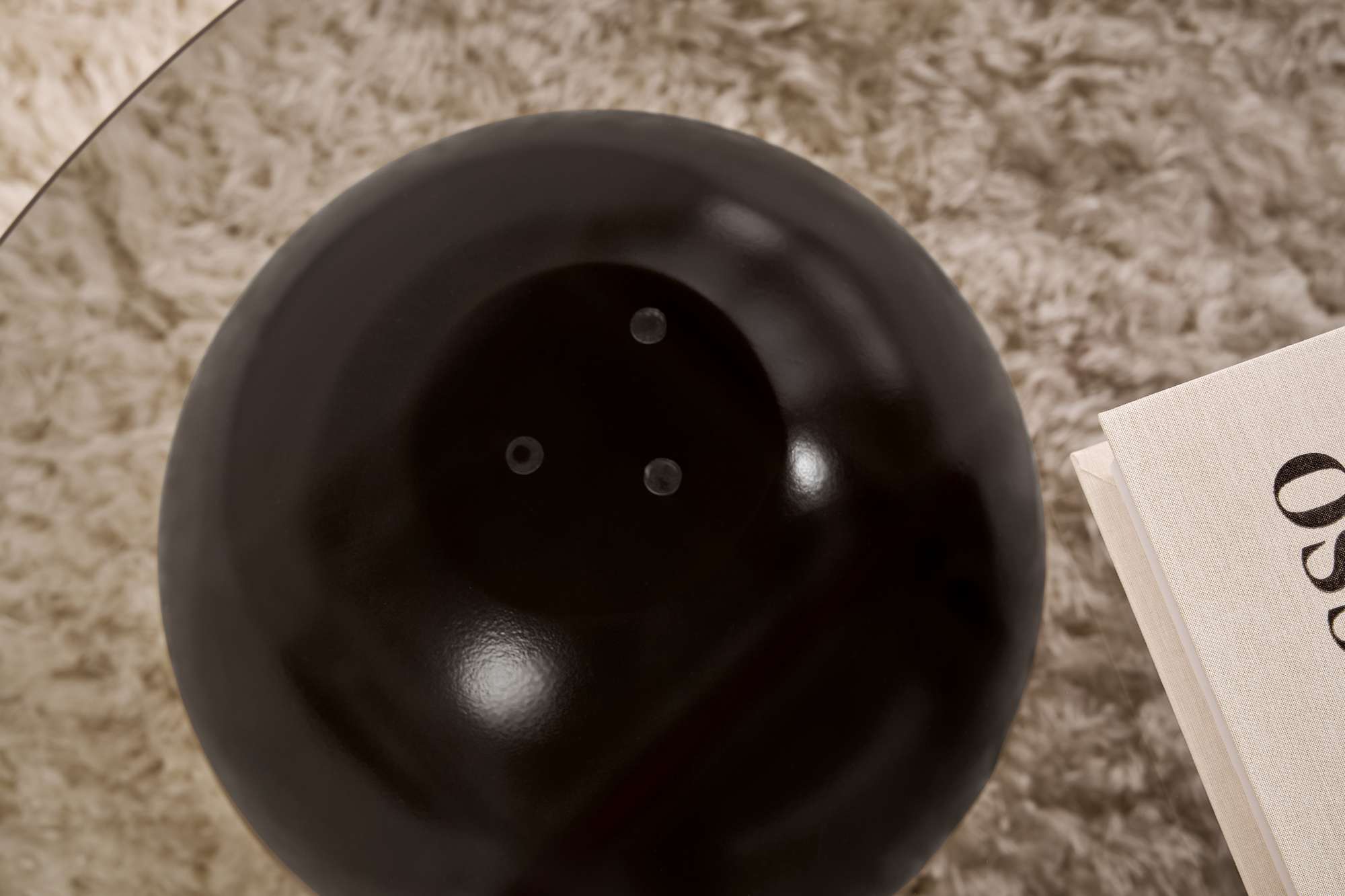 Miro - Black, Grey in Schwarz
 Grau präsentiert im Onlineshop von KAQTU Design AG. Beistelltisch ist von Nordure