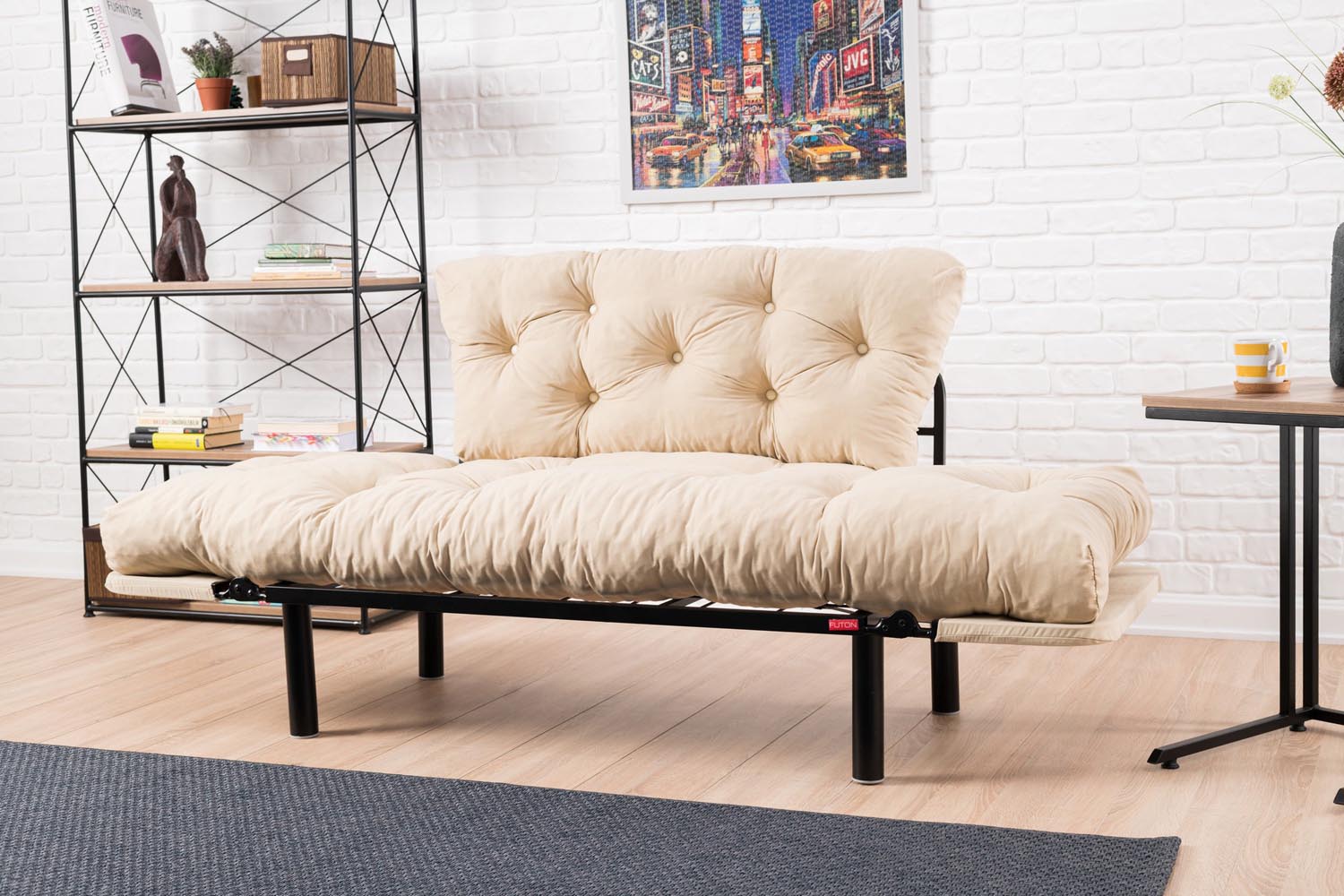 Nitta - Cream in Sahne präsentiert im Onlineshop von KAQTU Design AG. Bettsofa ist von Atelier Del Sofa