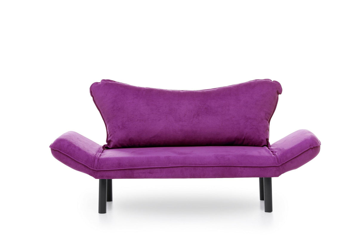 Chatto Bettsofa - Lila in Lila präsentiert im Onlineshop von KAQTU Design AG. Bettsofa ist von Atelier Del Sofa