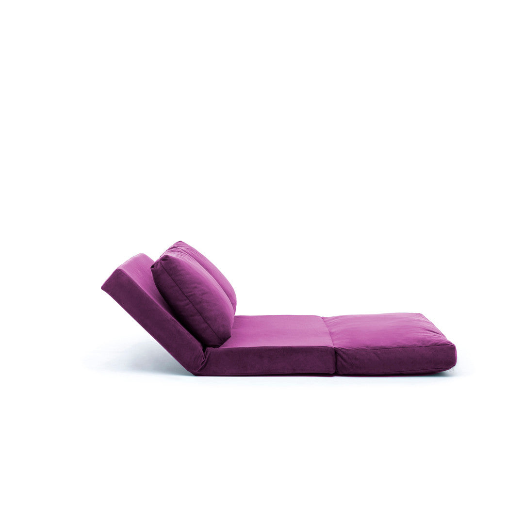 Taida - Purple in Lila präsentiert im Onlineshop von KAQTU Design AG. Bettsofa ist von Atelier Del Sofa