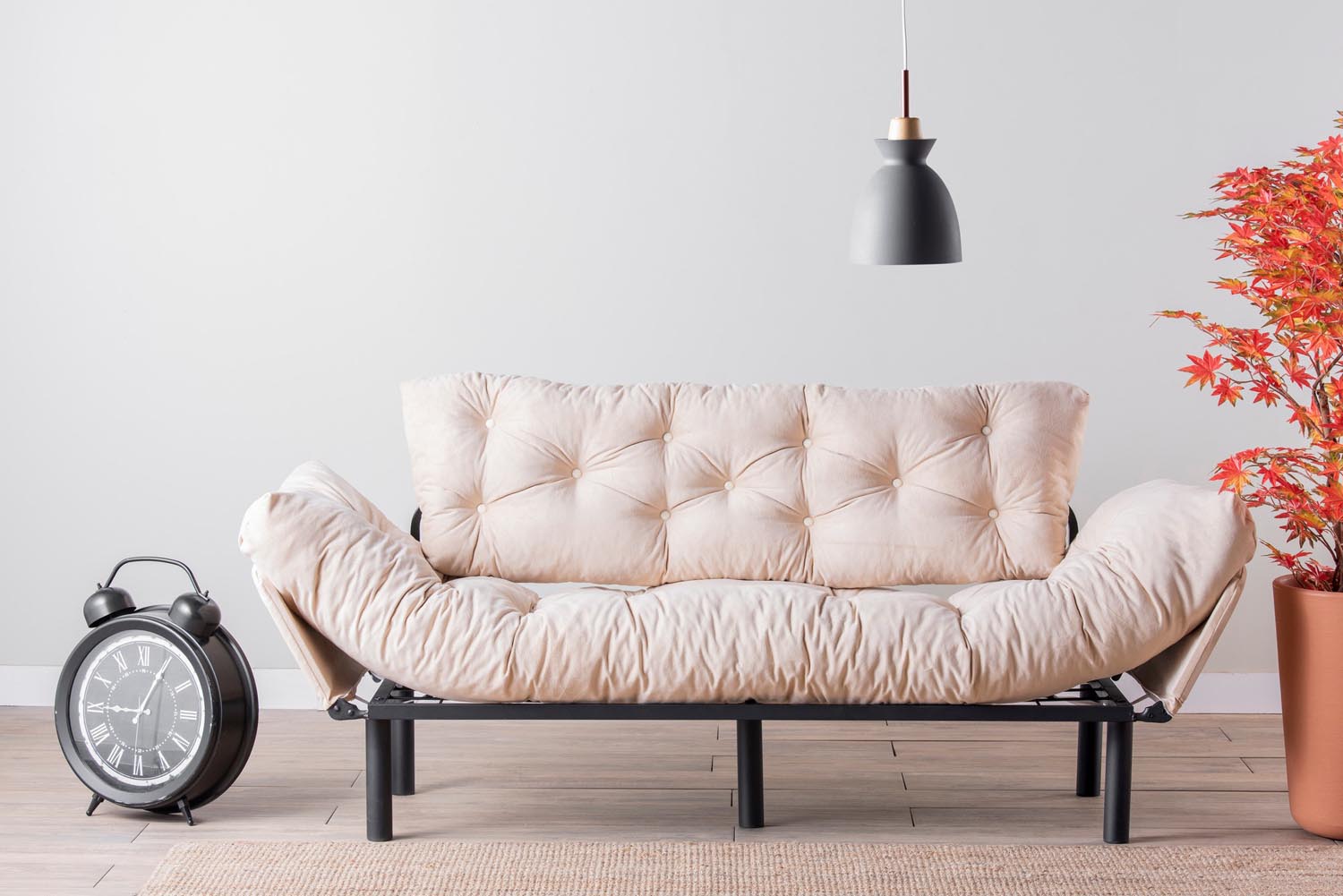 Nitta Triple - Cream in Sahne präsentiert im Onlineshop von KAQTU Design AG. Bettsofa ist von Atelier Del Sofa