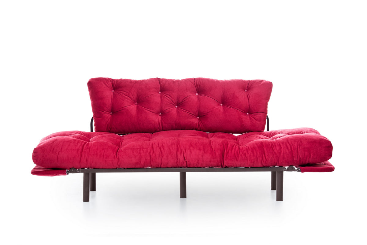 Nitta Triple Bettsofa - Maroons in Maroons präsentiert im Onlineshop von KAQTU Design AG. Bettsofa ist von Atelier Del Sofa