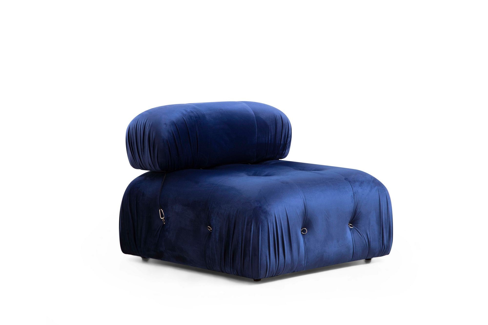 Bubble Velvet Blue L1-O1-1R-PUF in Samtblau präsentiert im Onlineshop von KAQTU Design AG. Ecksofa ist von Atelier Del Sofa