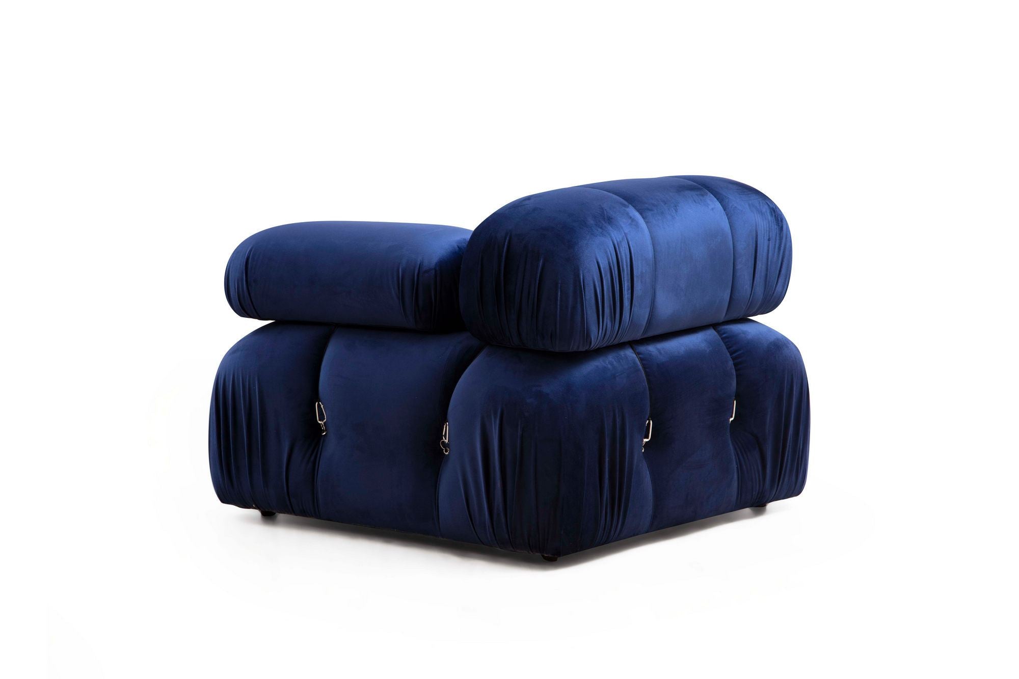 Bubble Velvet Blue L1-O1-1R-PUF in Samtblau präsentiert im Onlineshop von KAQTU Design AG. Ecksofa ist von Atelier Del Sofa