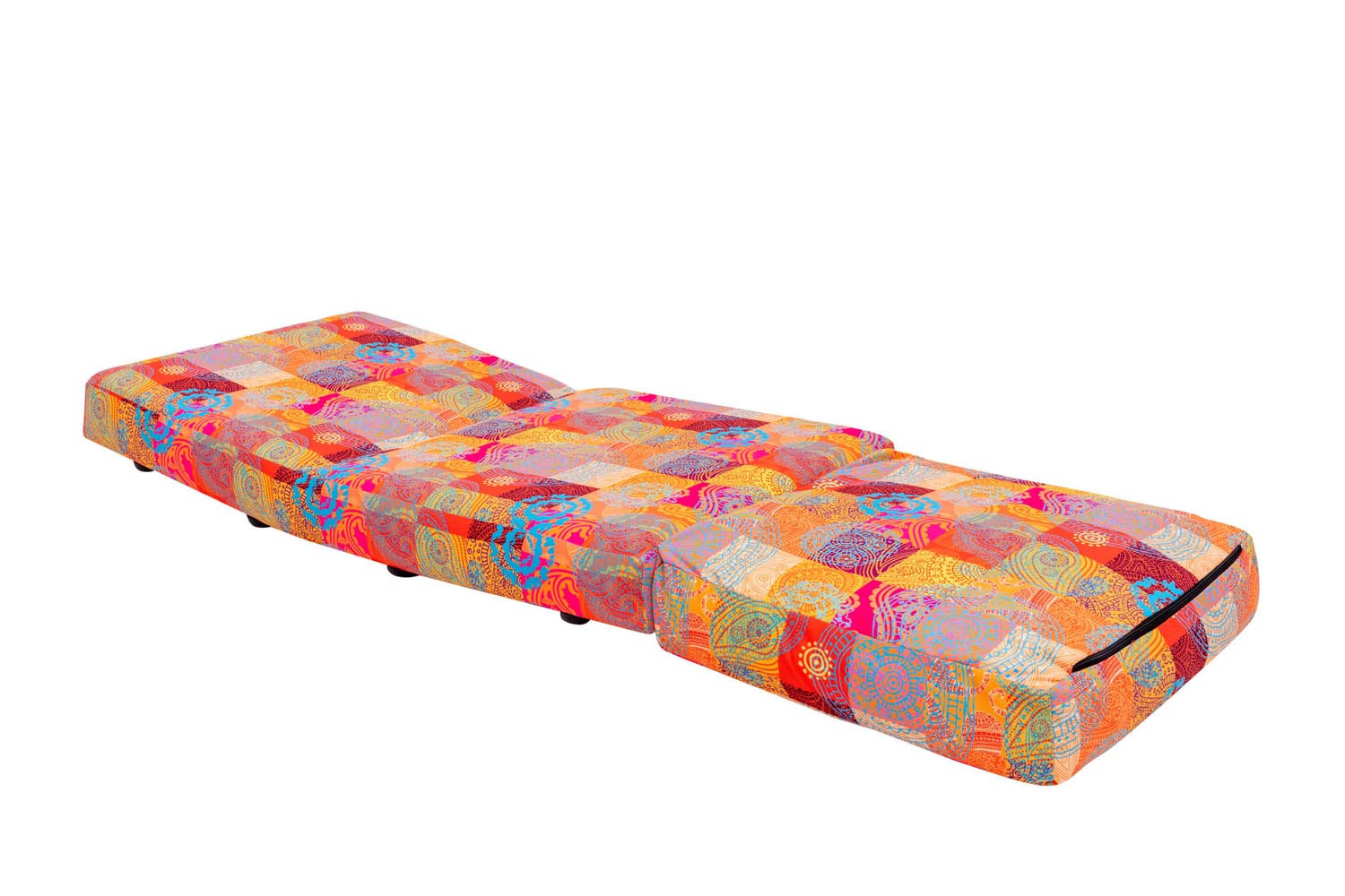 Taida 1 - Seater - Patchwork in Mehrfarbig präsentiert im Onlineshop von KAQTU Design AG. Bettsofa ist von Atelier Del Sofa