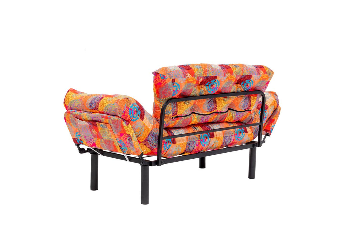 Nitta Bettsofa - Mehrfarbig in Mehrfarbig präsentiert im Onlineshop von KAQTU Design AG. Bettsofa ist von Atelier Del Sofa
