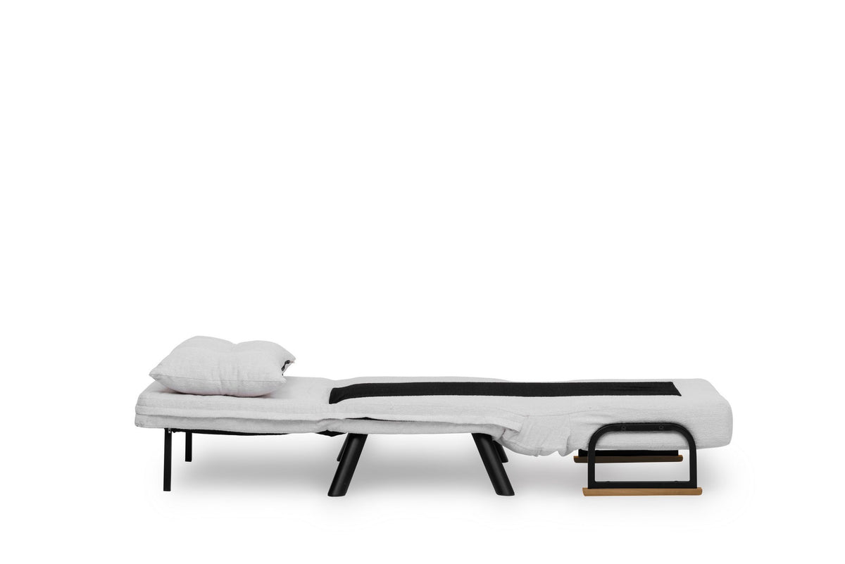 Sando Single Bettsofa - Weiss in Weiss präsentiert im Onlineshop von KAQTU Design AG. Bettsessel ist von Atelier Del Sofa