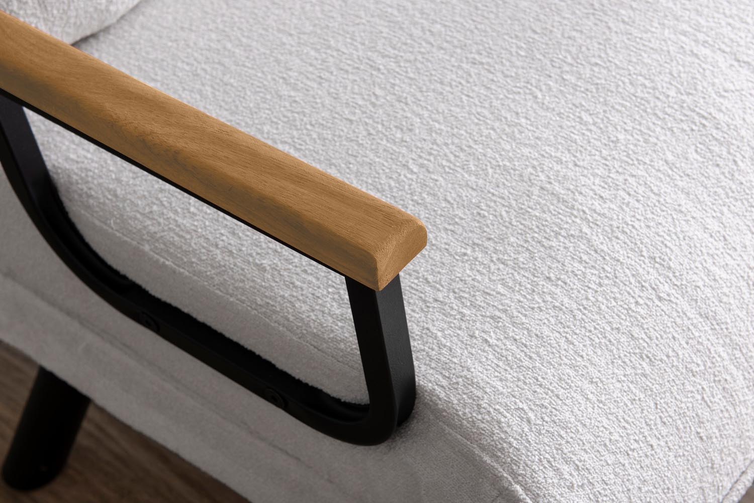 Sando Single - Teddy Fabric - White in Weiss präsentiert im Onlineshop von KAQTU Design AG. Bettsofa ist von Atelier Del Sofa