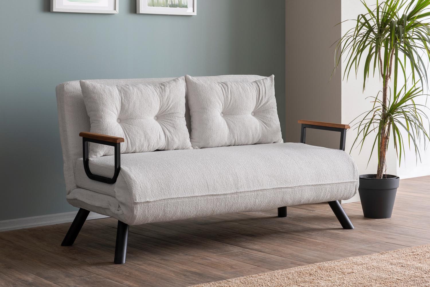 Sando 2-Seater - Teddy Fabric - White in Weiss präsentiert im Onlineshop von KAQTU Design AG. Bettsofa ist von Atelier Del Sofa