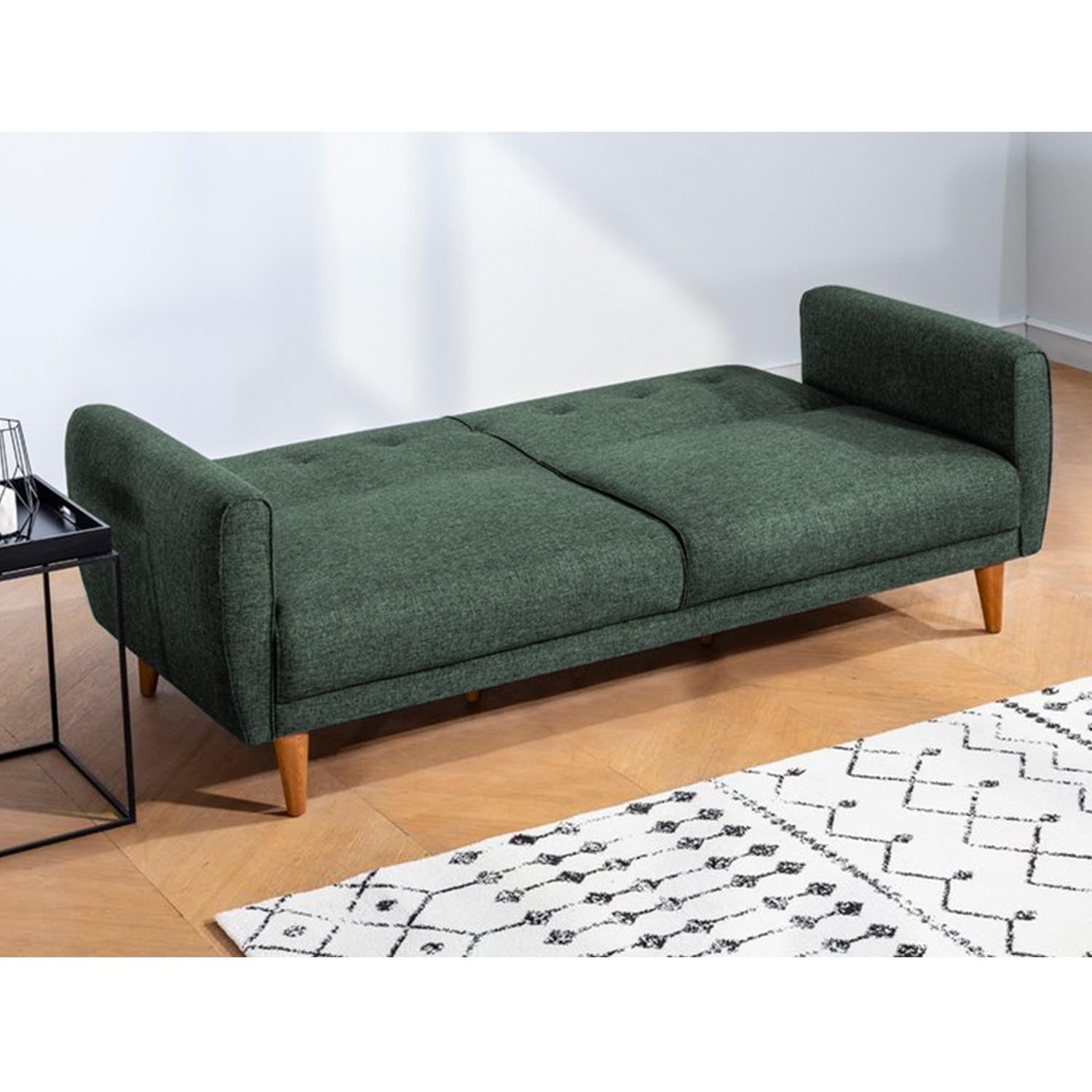 Aria - Green in Grün präsentiert im Onlineshop von KAQTU Design AG. Bettsofa ist von Atelier Del Sofa