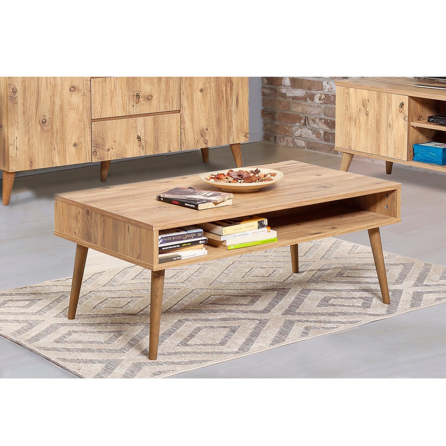 Viva - 200 in Atlantische Kiefer präsentiert im Onlineshop von KAQTU Design AG. Beistelltisch ist von Hanah Home
