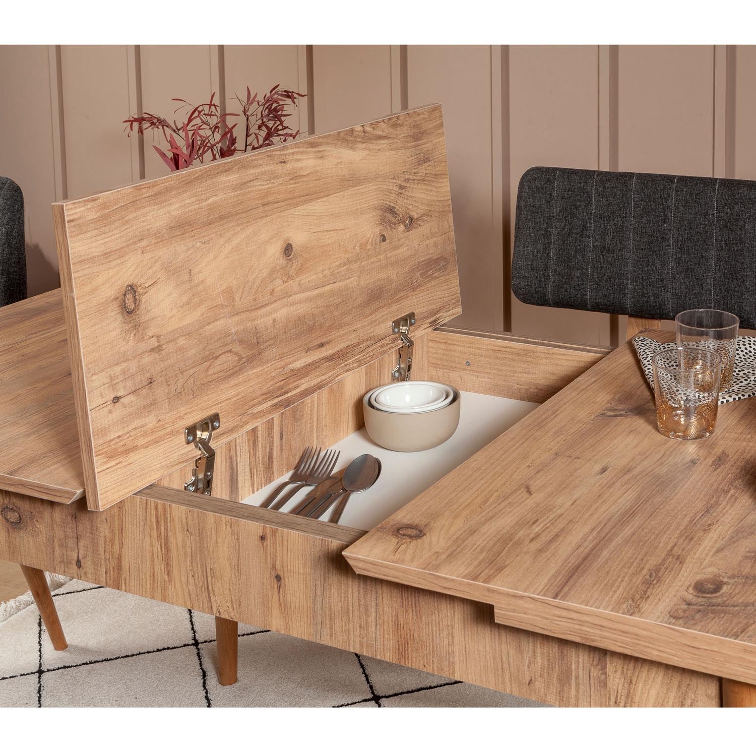 Vina 1053 - Anthracite, Atlantic in Atlantische Kiefer
 Anthrazit präsentiert im Onlineshop von KAQTU Design AG. Esstisch ist von Hanah Home