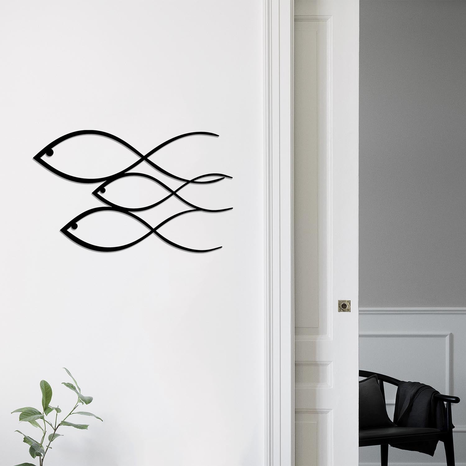 Fish - Black in Schwarz präsentiert im Onlineshop von KAQTU Design AG. Wanddeko ist von Wallity
