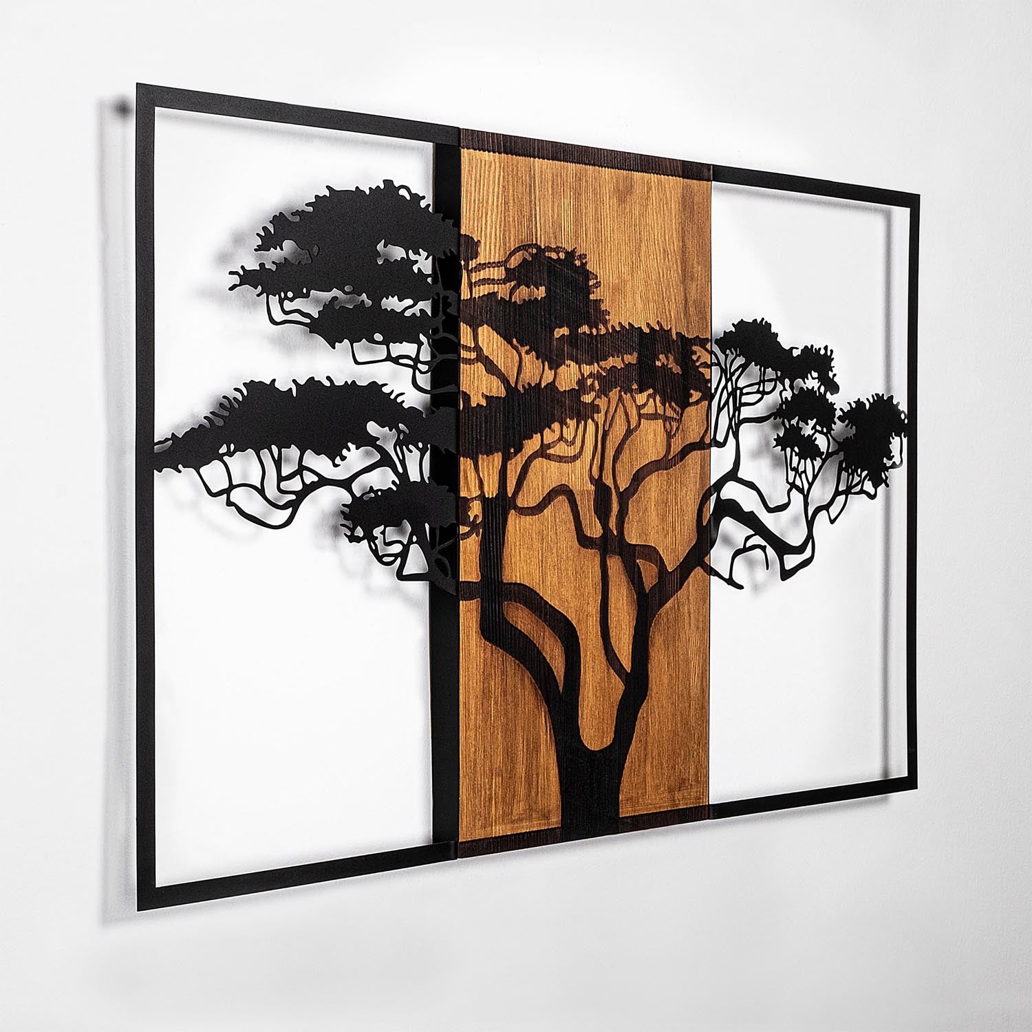 Acacia Tree - 388 in Walnuss Schwarz präsentiert im Onlineshop von KAQTU Design AG. Wanddeko ist von Wallity