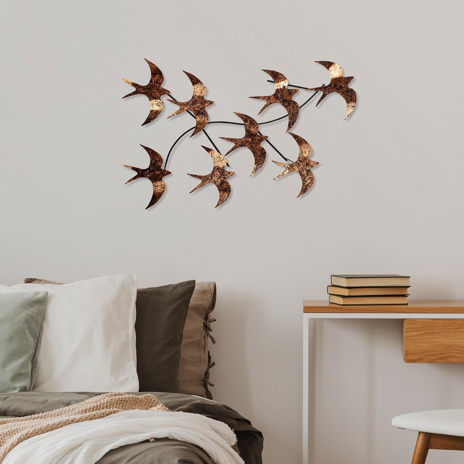 Flying Birds 3 in Mehrfarbig präsentiert im Onlineshop von KAQTU Design AG. Wanddeko ist von Wallity