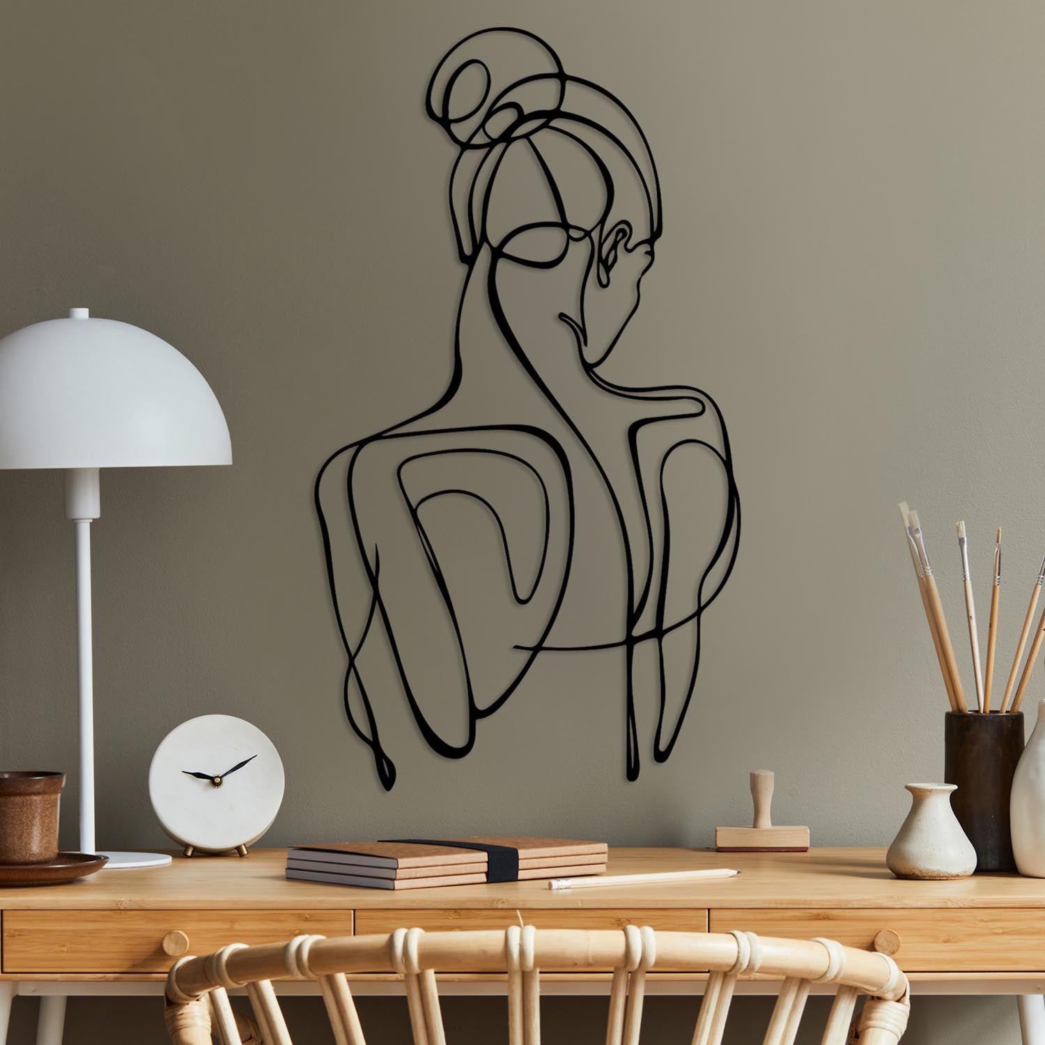 Sorella-1 in Schwarz präsentiert im Onlineshop von KAQTU Design AG. Wanddeko ist von Wallity