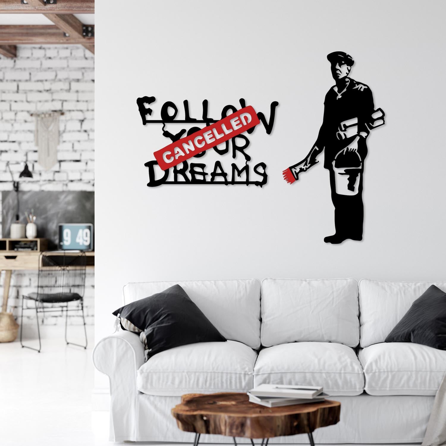 Banksy Metal 06 in Weiss Rot präsentiert im Onlineshop von KAQTU Design AG. Wanddeko ist von Wallity