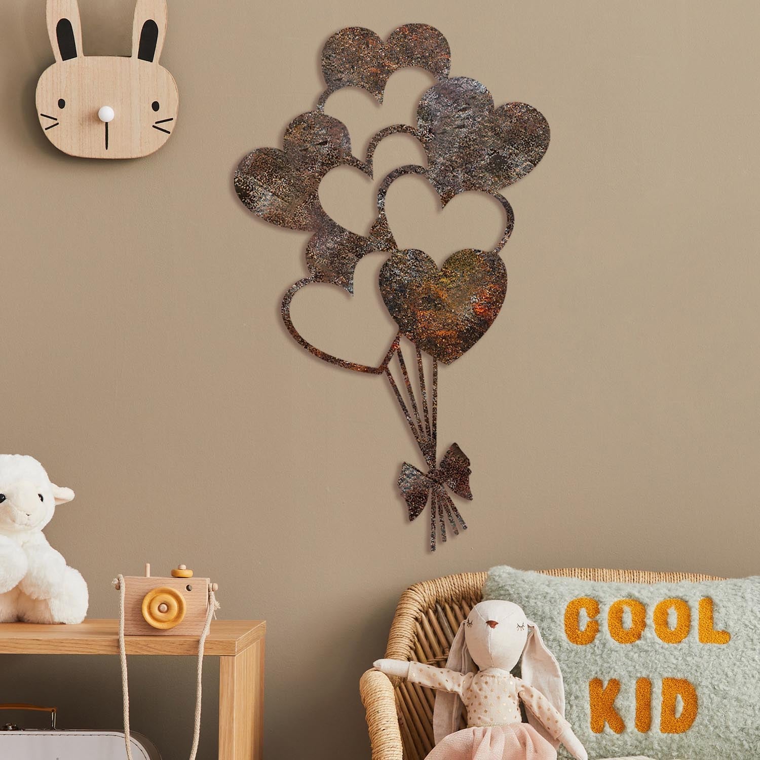 Rusty Heart 1 in Antiquation präsentiert im Onlineshop von KAQTU Design AG. Wanddeko ist von Wallity