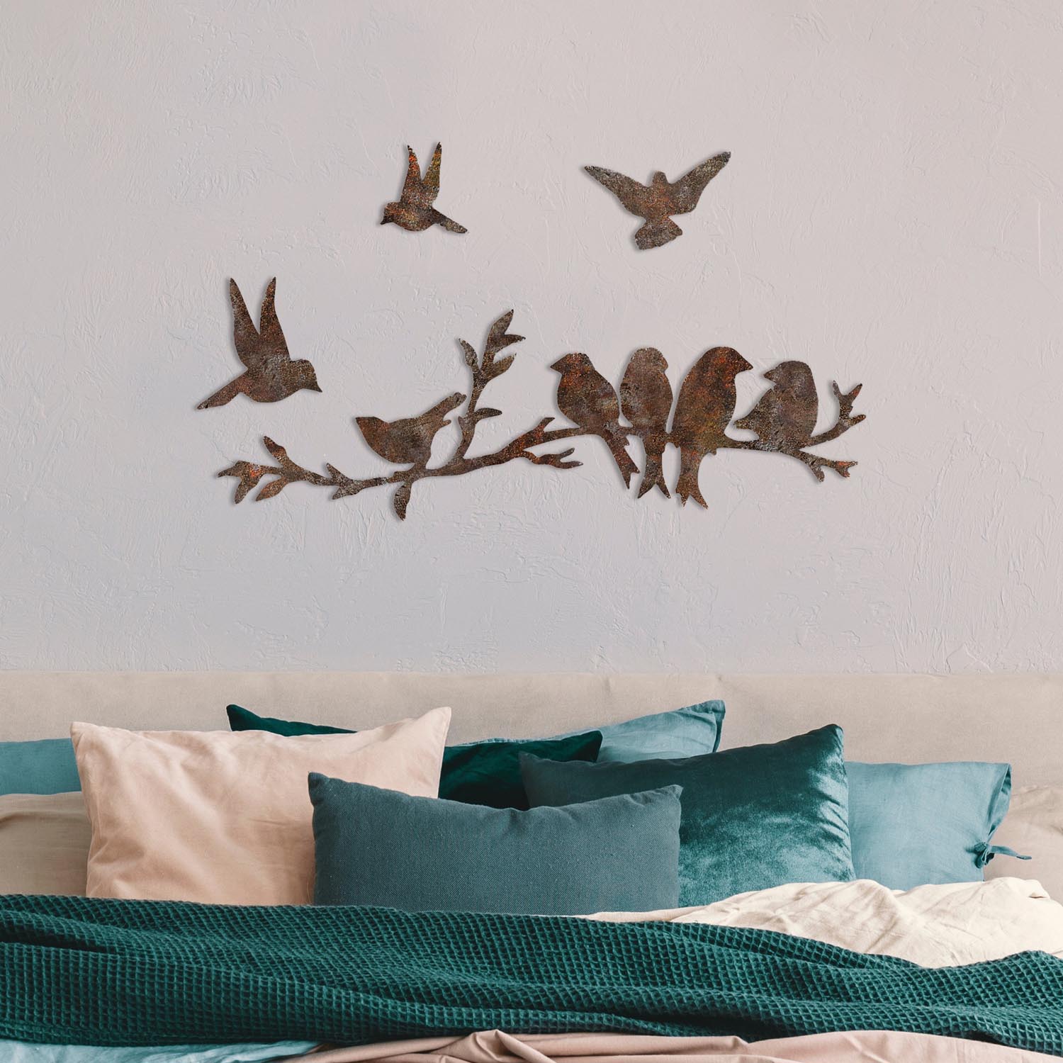Rusty Birds 2 in Antiquation präsentiert im Onlineshop von KAQTU Design AG. Wanddeko ist von Wallity