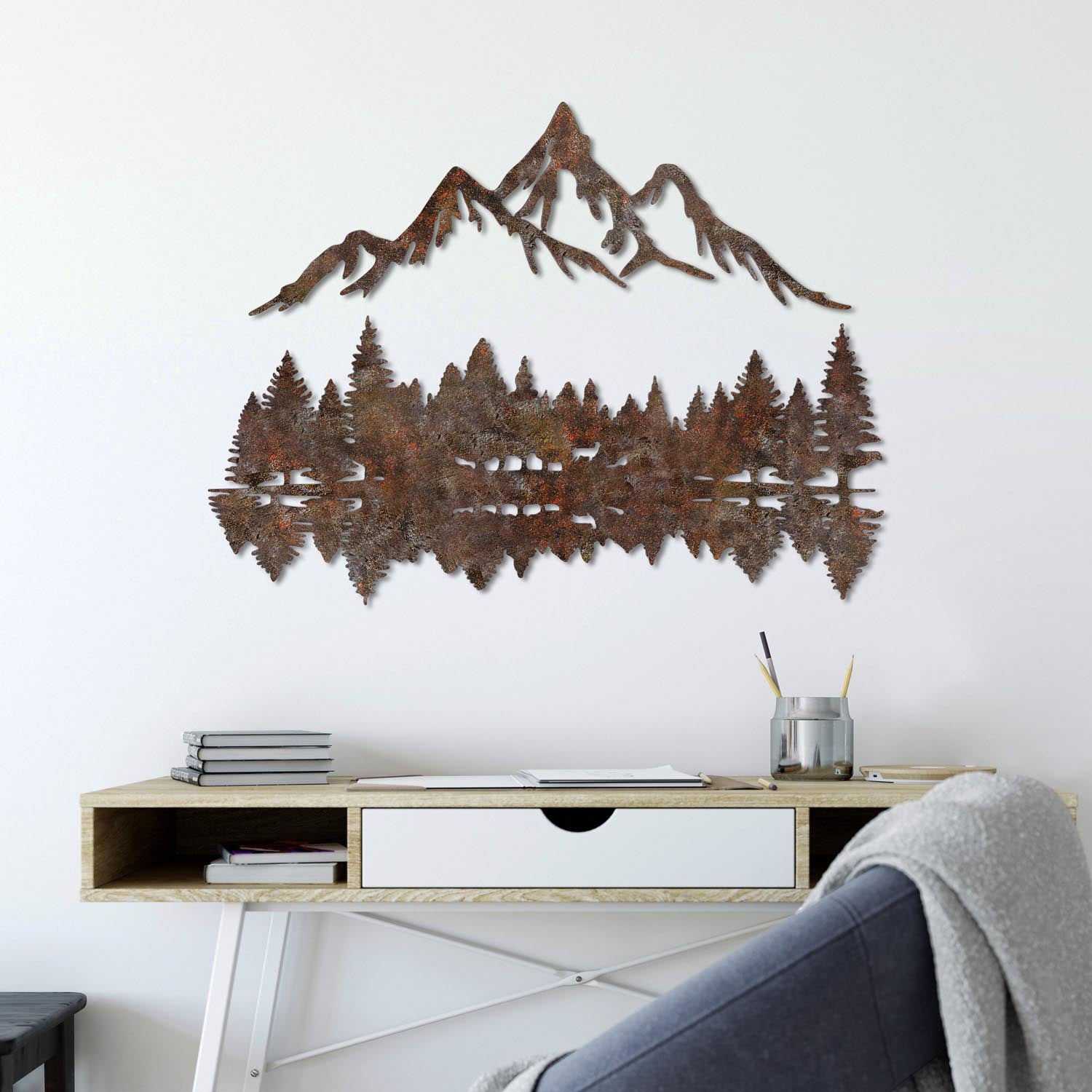 Rusty Landscape 2 in Antiquation präsentiert im Onlineshop von KAQTU Design AG. Wanddeko ist von Wallity