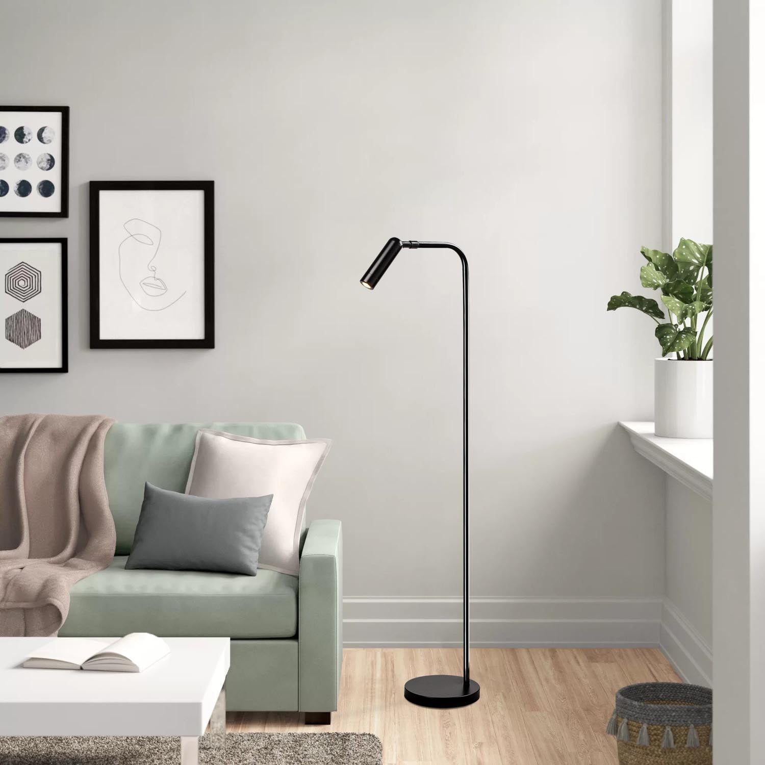 Uğur - 6051 in Schwarz präsentiert im Onlineshop von KAQTU Design AG. Stehleuchte ist von Opviq